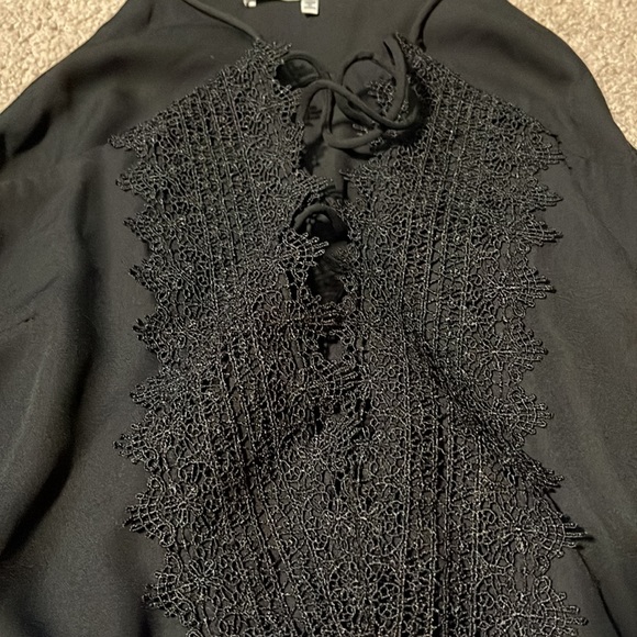 WAYF going out top size small - Picture 2 of 3